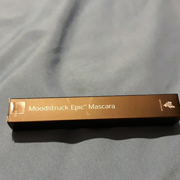 Younique Other - Moodstruck Epic Mascara